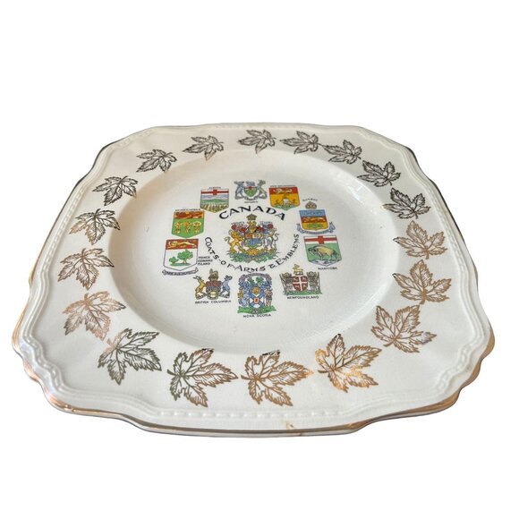 Vintage Plate Canada Coats of Arms by Alfred Meakin Square Maple Leaf Plate Souv - Picture 3 of 7
